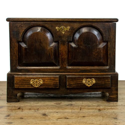 fig 1. Antique Oak Coffer Bach