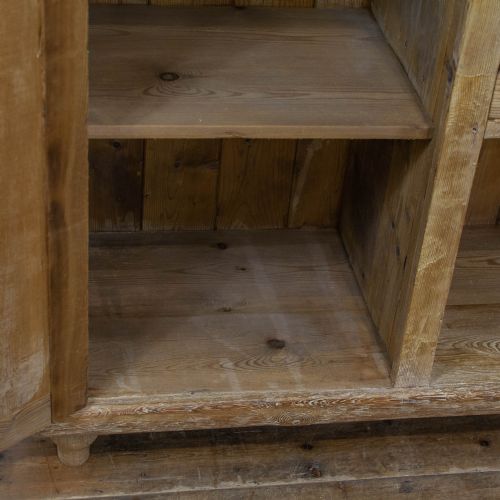 fig 2. Victorian Antique Pine Dresser
