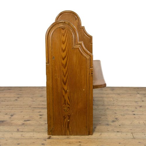 fig 2. Small Pitch Pine Pew