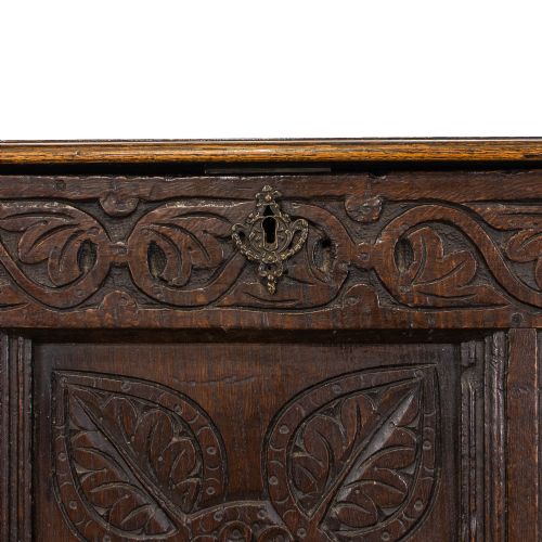 ANTIQUE CARVED OAK COFFER - ADDITIONAL PHOTO 9