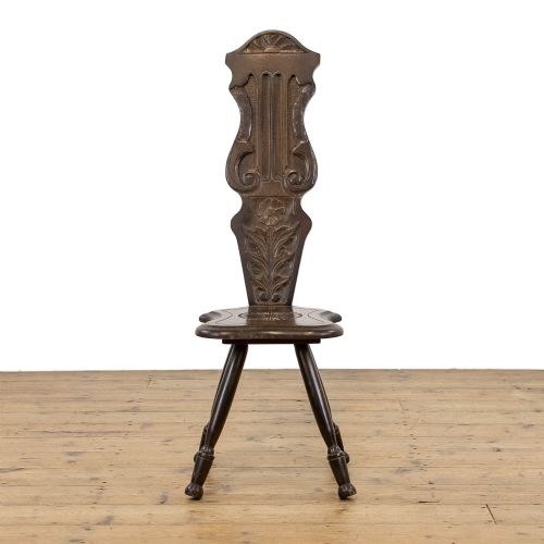 fig 2. Antique Welsh Oak Spinning Chair