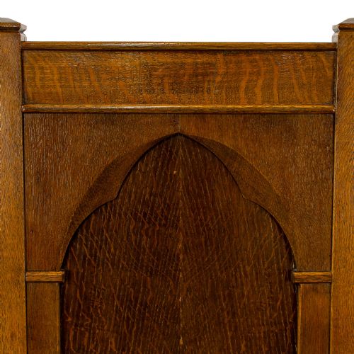 fig 2. Antique Oak Throne Chapel Chair