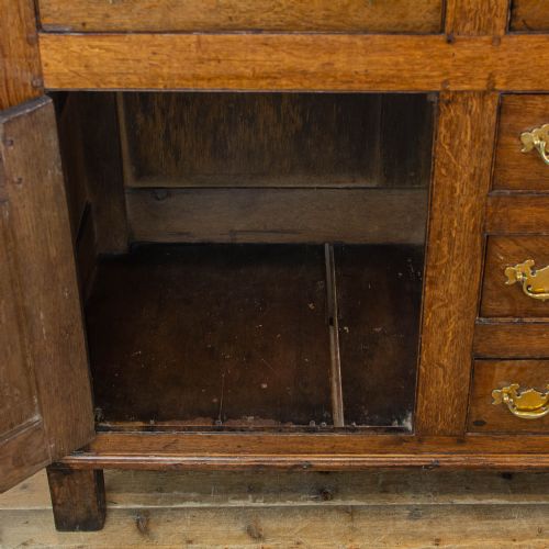 fig 1. Antique Welsh Oak Dresser
