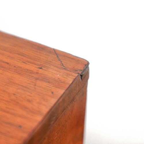 ANTIQUE MAHOGANY CHEST OF DRAWERS - ADDITIONAL PHOTO 8