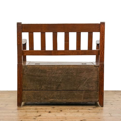 fig 3. Antique Oak Settle