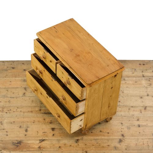 SMALL ANTIQUE VICTORIAN PINE CHEST OF DRAWERS - ADDITIONAL PHOTO 4