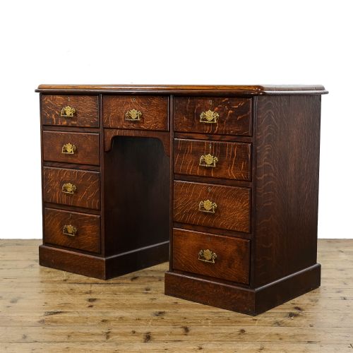 Early 20th Century Oak Pedestal Desk