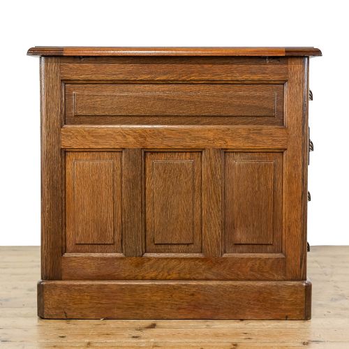 fig 2. Antique Early 20th Century Oak Pedestal Desk