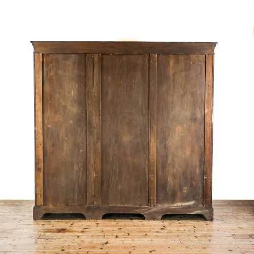 fig 2. Large Antique Early 20th Century Mahogany Wardrobe