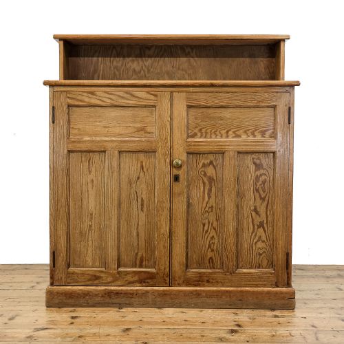 Antique 20th Century Pine Cupboard
