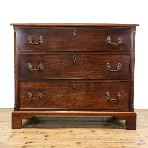 Antique Mahogany Chest of Drawers
