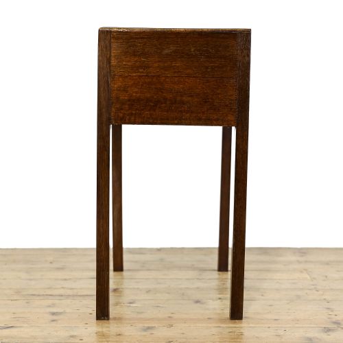 fig 1. Antique 20th Century Oak Side Table