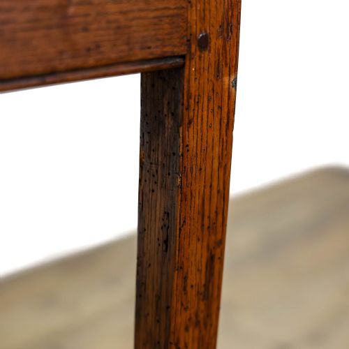 ANTIQUE 19TH CENTURY OAK AND ELM SIDE TABLE - ADDITIONAL PHOTO 7
