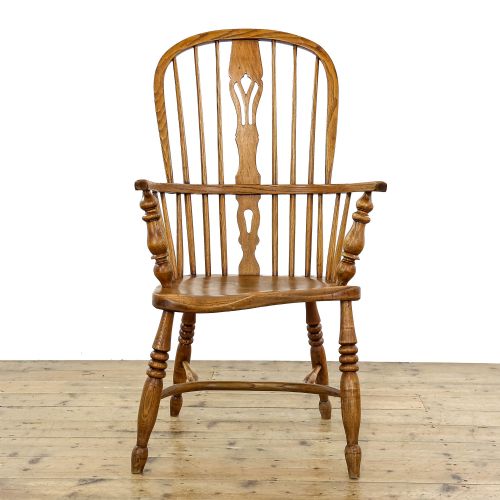fig 1. Antique Ash and Elm Windsor Chair