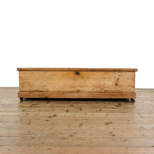 fig 1. Antique Victorian Low Pine Trunk