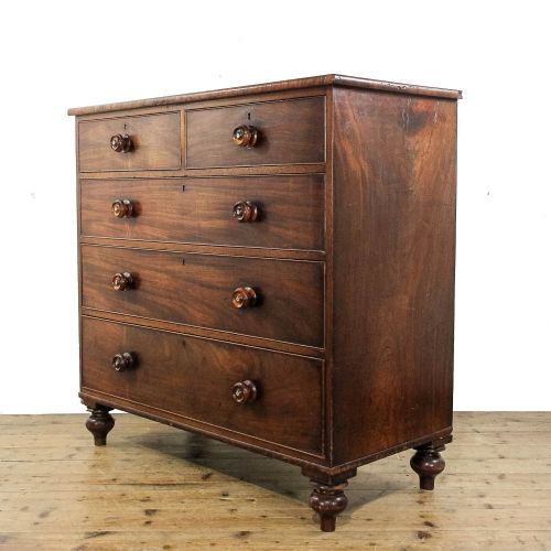 Antique Mahogany Chest of Drawers
