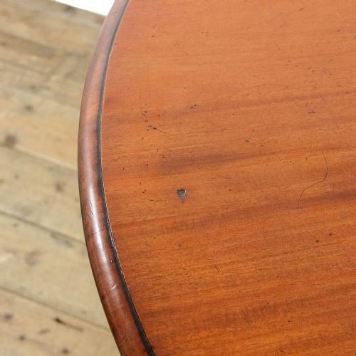 fig 3. Antique Mahogany Tilt Top Centre Table
