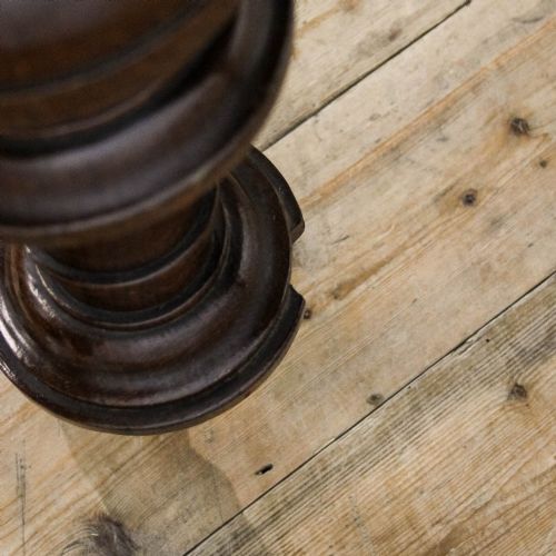 ANTIQUE VICTORIAN OAK DINING TABLE - ADDITIONAL PHOTO 7