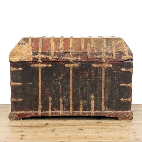 ANTIQUE 19TH CENTURY IRON BOUND TRUNK - ADDITIONAL PHOTO 2