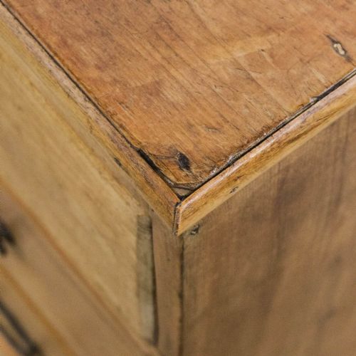 ANTIQUE VICTORIAN PINE CHEST OF DRAWERS - ADDITIONAL PHOTO 6