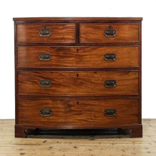Antique 19th Century Bow Front Mahogany Chest of Drawers
