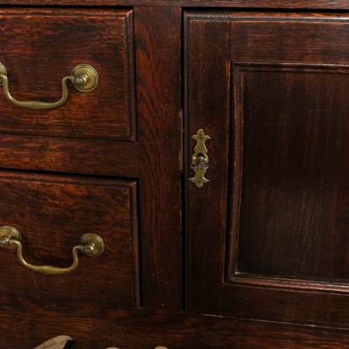 ANTIQUE OAK DRESSER BASE ON CABRIOLE LEGS - ADDITIONAL PHOTO 10
