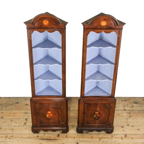 PAIR OF 20TH CENTURY MAHOGANY CORNER CABINETS - ADDITIONAL PHOTO 1