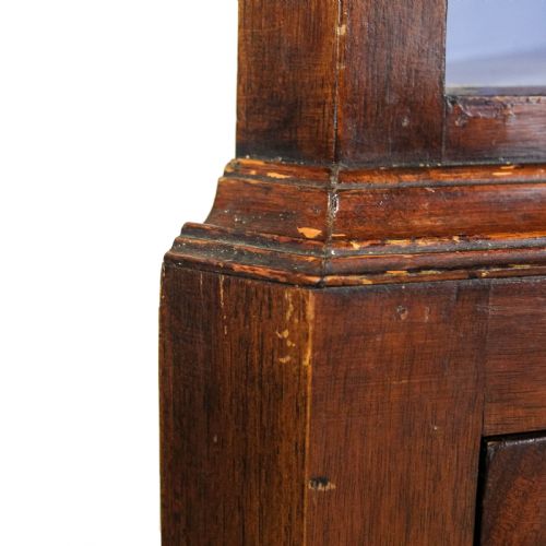 PAIR OF 20TH CENTURY MAHOGANY CORNER CABINETS - ADDITIONAL PHOTO 8