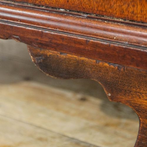 ANTIQUE MAHOGANY BUREAU - ADDITIONAL PHOTO 6