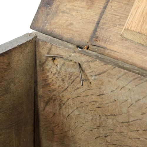 ANTIQUE WELSH OAK COFFER BACH - ADDITIONAL PHOTO 9