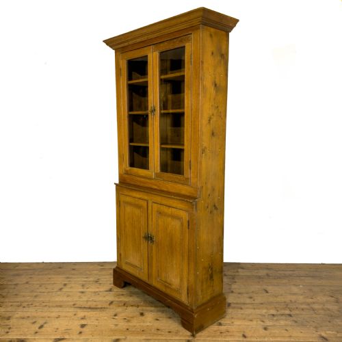 ANTIQUE EARLY 20TH CENTURY OAK CUPBOARD - ADDITIONAL PHOTO 2