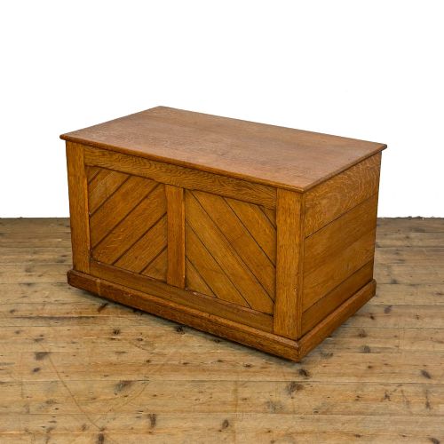 ANTIQUE SMALL TRUNK BLANKET BOX - ADDITIONAL PHOTO 1