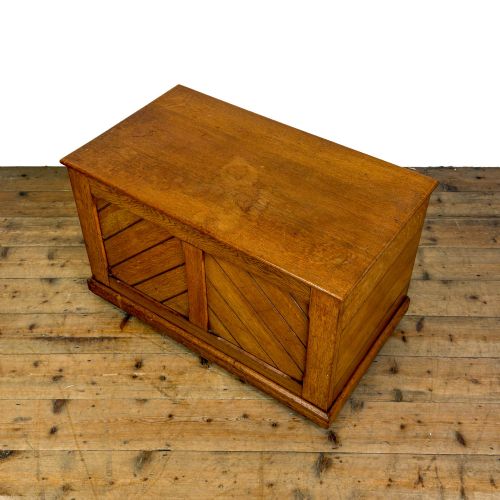 ANTIQUE SMALL TRUNK BLANKET BOX - ADDITIONAL PHOTO 2