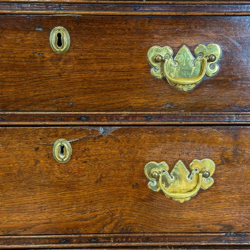 ANTIQUE GEORGIAN OAK LIVERY CUPBOARD - ADDITIONAL PHOTO 1
