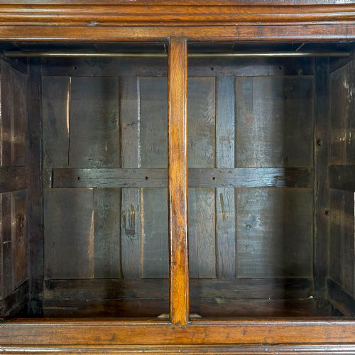 ANTIQUE GEORGIAN OAK LIVERY CUPBOARD - ADDITIONAL PHOTO 5