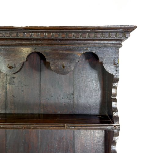 ANTIQUE 19TH CENTURY OAK DRESSER - ADDITIONAL PHOTO 6