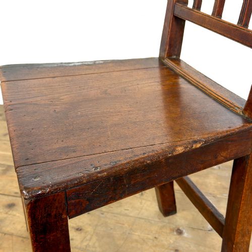 ANTIQUE SET OF FOUR HARLEQUIN OAK DINING CHAIRS - ADDITIONAL PHOTO 2