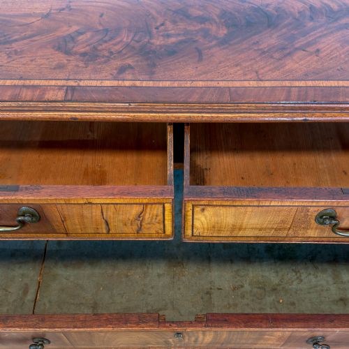 ANTIQUE MAHOGANY CHEST OF DRAWERS - ADDITIONAL PHOTO 1