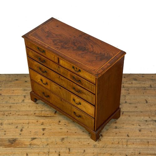 ANTIQUE MAHOGANY CHEST OF DRAWERS - ADDITIONAL PHOTO 4