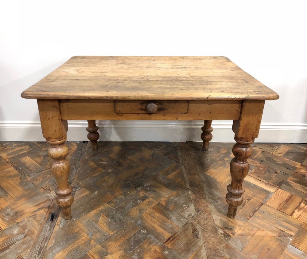 Antique Pine Farmhouse Kitchen Table 