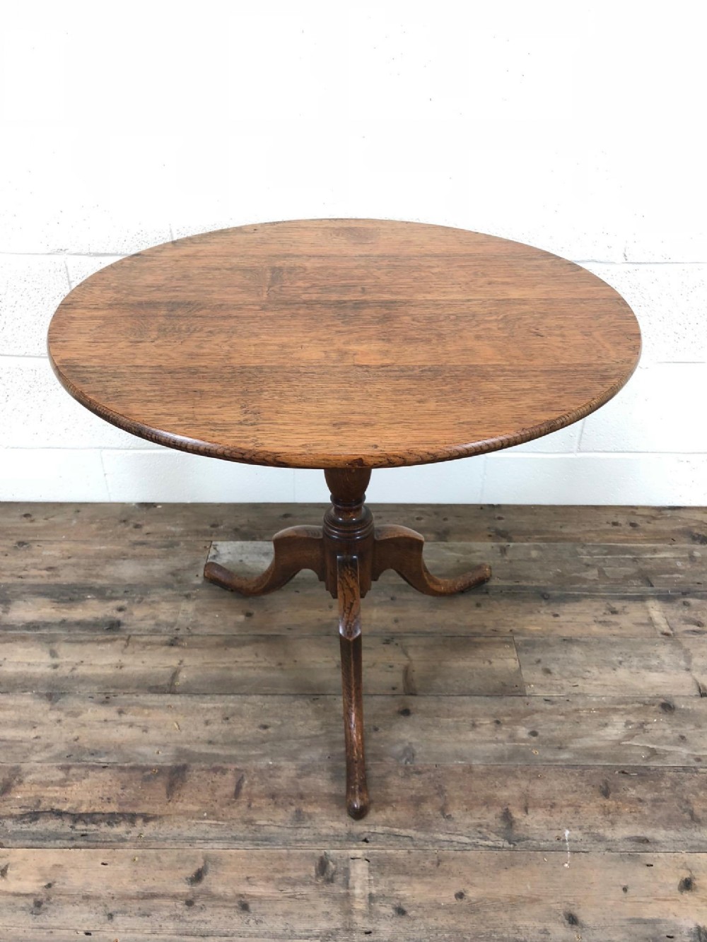 18th Century Georgian Oak Tilt Top Table