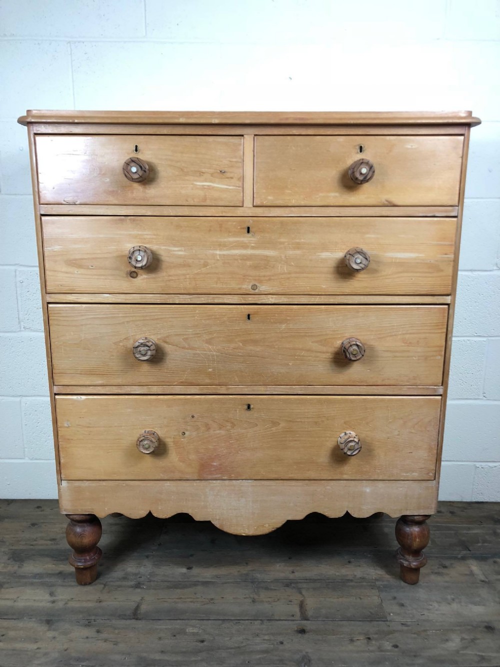 Large 19th Century Victorian Stripped Pine Chest of Drawers