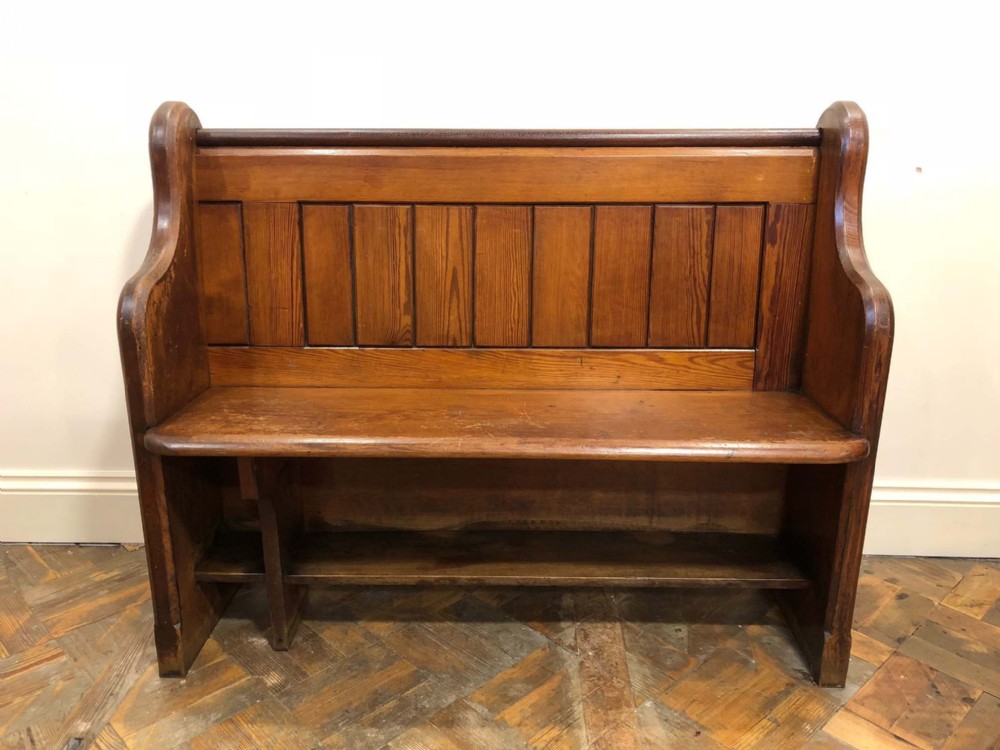 5ft Pitch Pine Chapel Pew from Old Welsh Chapel