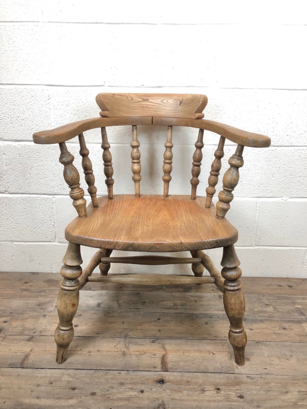Antique Beech and Elm Smoker’s Bow Chair or Captain’s Armchair