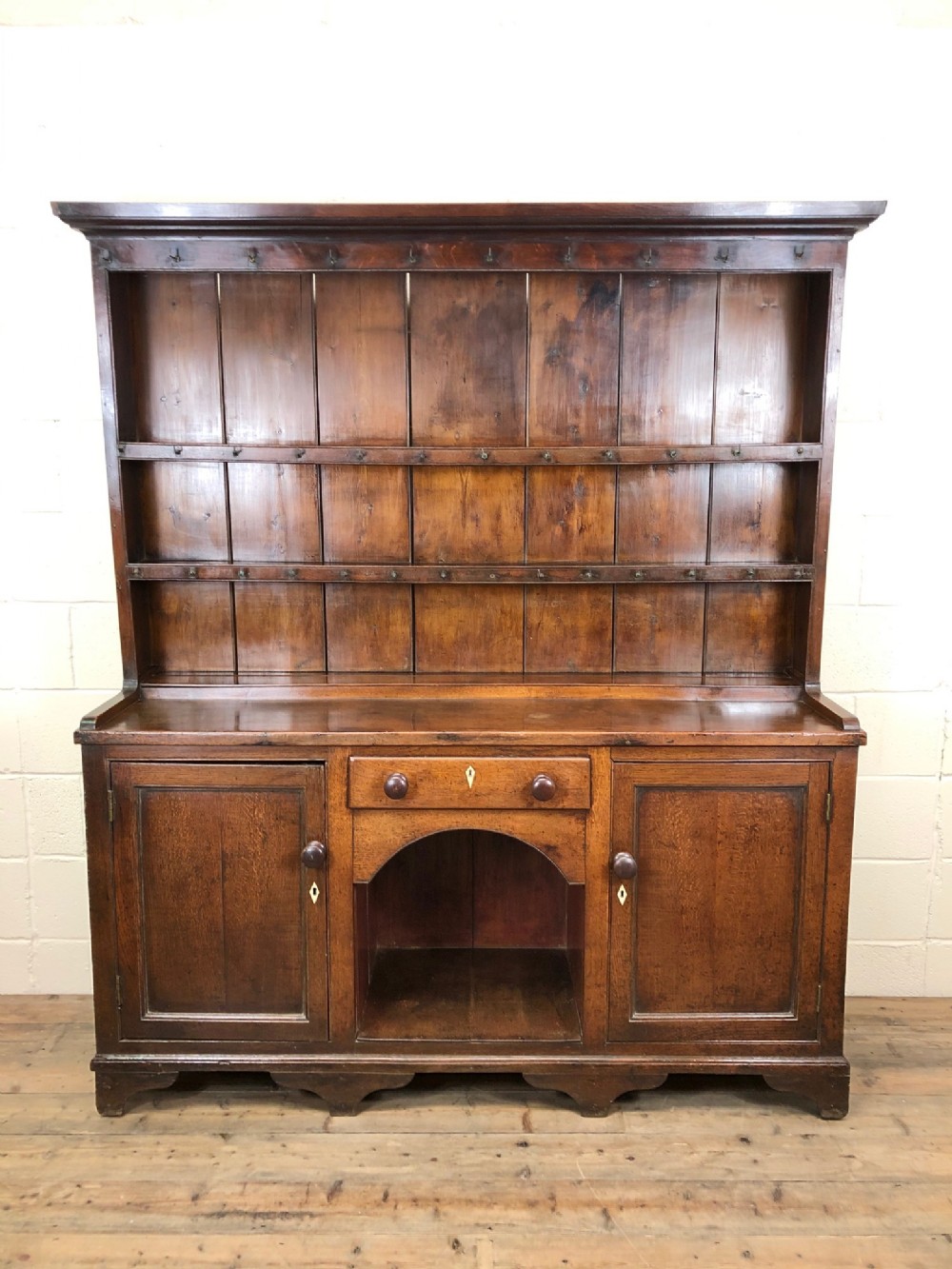 19th Century Welsh Oak Farmhouse Dresser