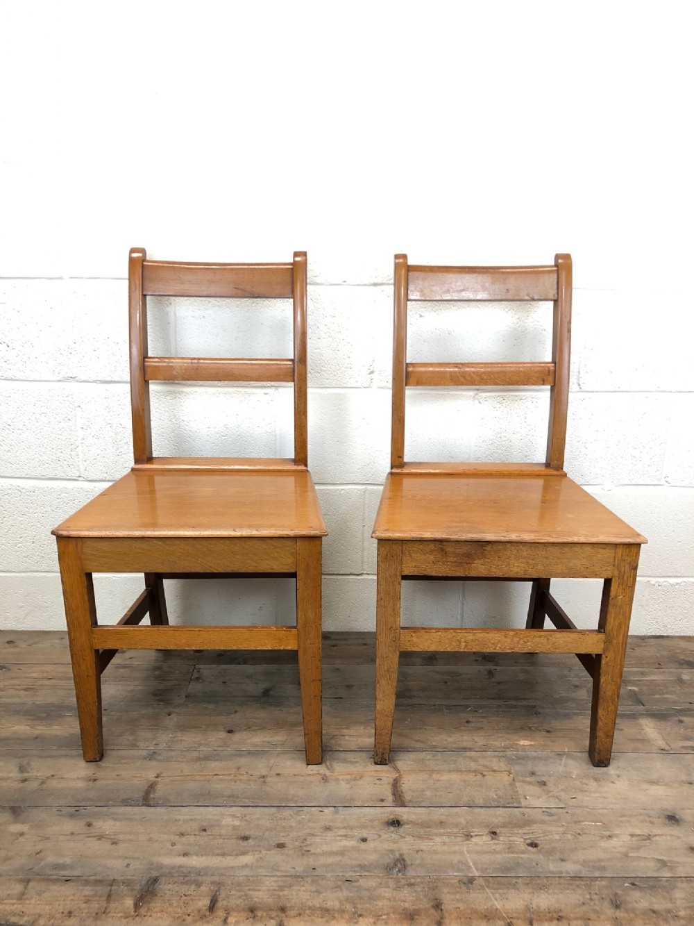 Pair of Antique Welsh Honey Oak Bar Back Farmhouse Chairs