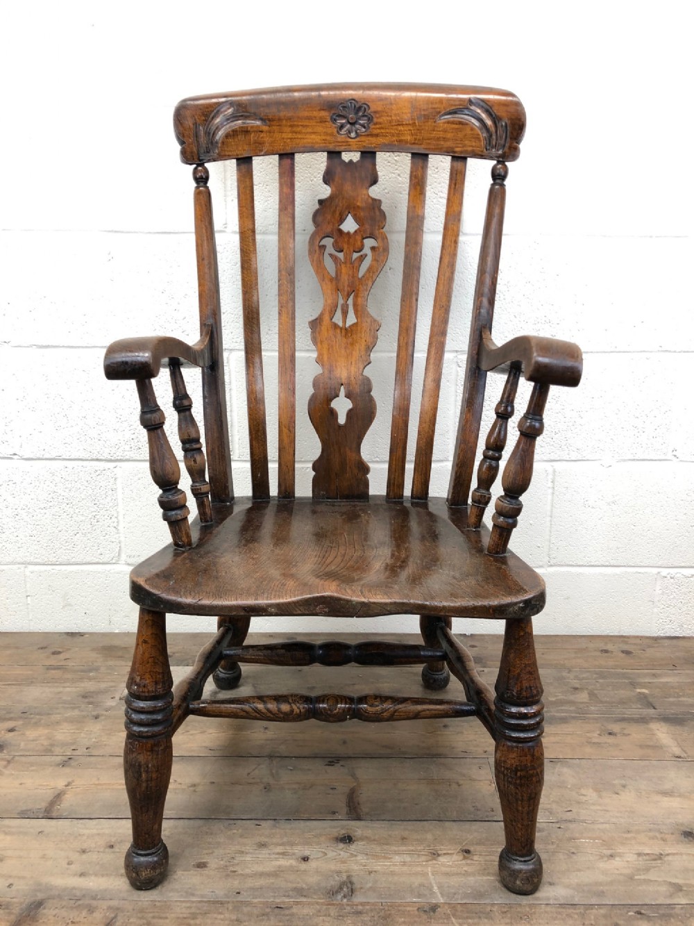 Victorian Beech and Elm Windsor Armchair with Carved Detail