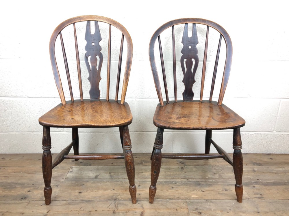 Pair of 19th Century Ash and Elm Farmhouse Chairs