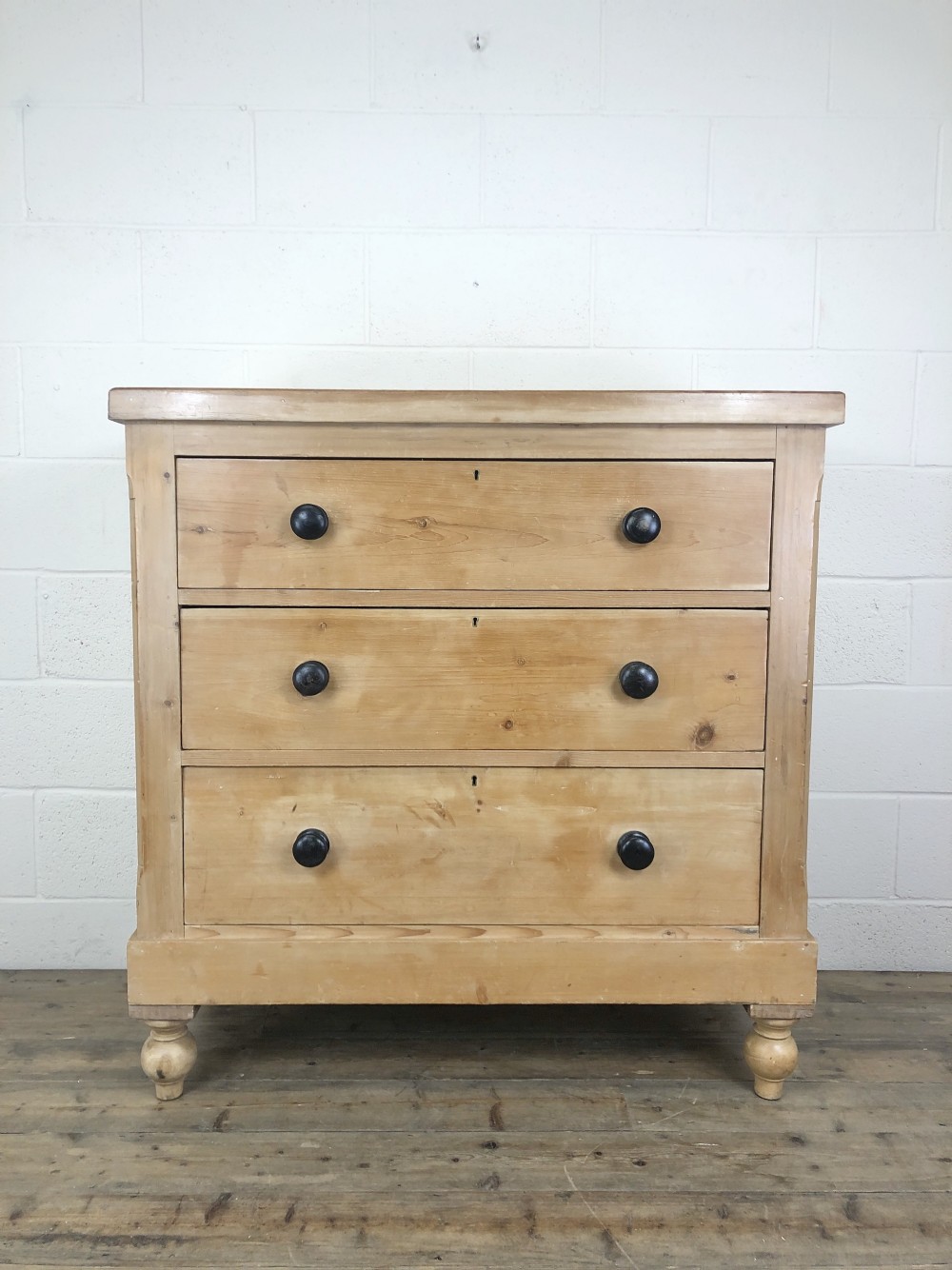 Antique Victorian Pine Chest of Drawers