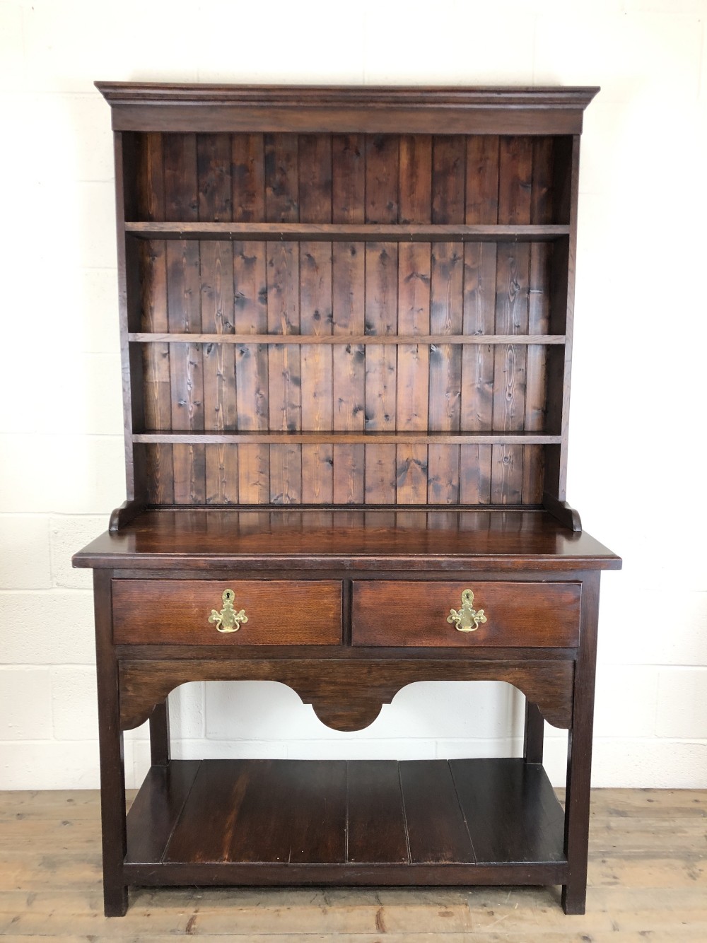 Antique Early 20th Century Oak Pot Board Dresser